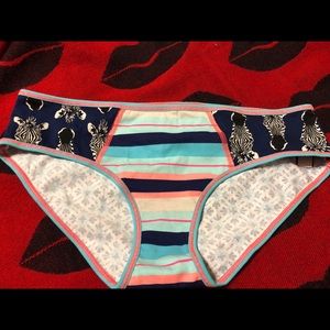 VS cotton, hiphugger